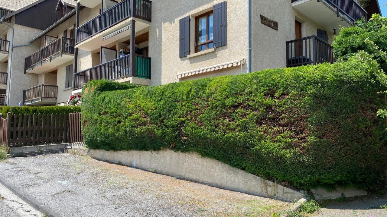 Embrun - Appartement 4/6 Personnes Avec Exterieurs Екстериор снимка