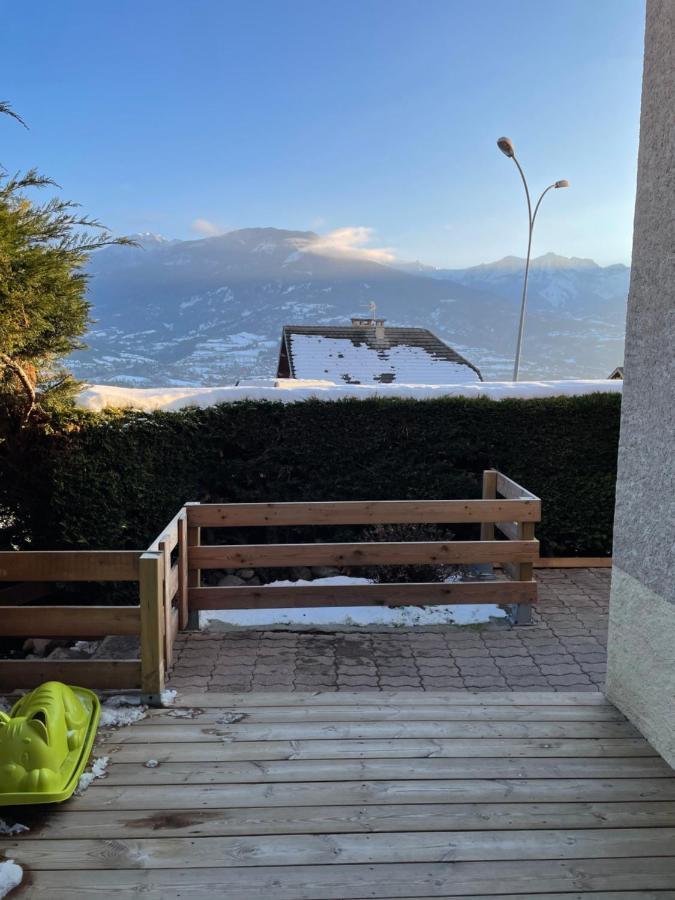 Embrun - Appartement 4/6 Personnes Avec Exterieurs Екстериор снимка