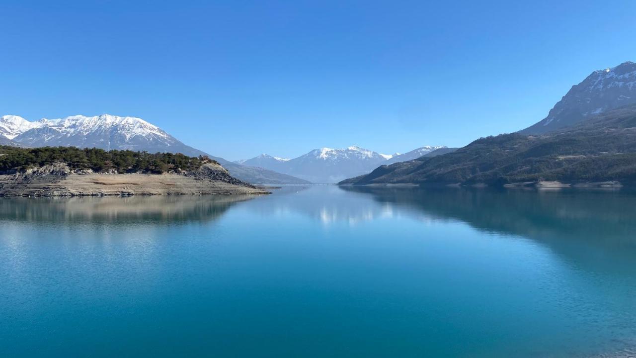 Embrun - Appartement 4/6 Personnes Avec Exterieurs Екстериор снимка