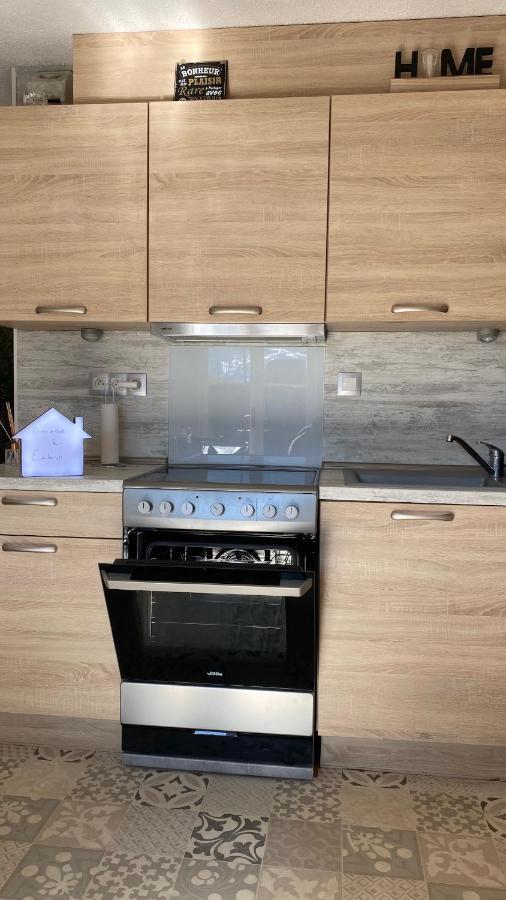 Embrun - Appartement 4/6 Personnes Avec Exterieurs Екстериор снимка