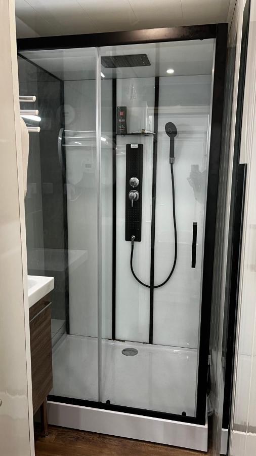 Embrun - Appartement 4/6 Personnes Avec Exterieurs Екстериор снимка