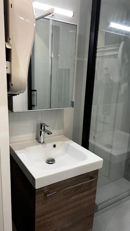 Embrun - Appartement 4/6 Personnes Avec Exterieurs Екстериор снимка